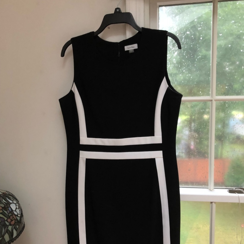 Calvin Klein black cocktail dress w/white detail